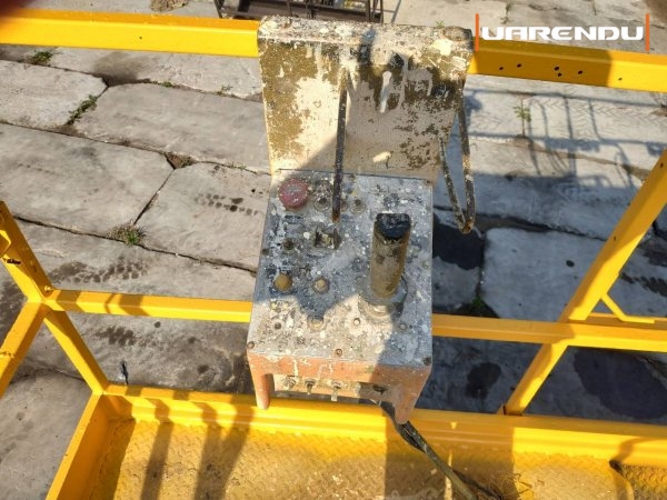 Ножничный подъемник JLG 40 RTS (35а) - 14,04м