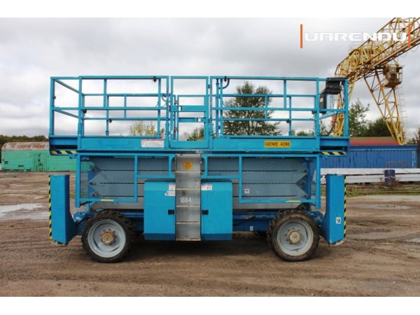 Ножничный подъемник Genie GS 4390RT - 15м