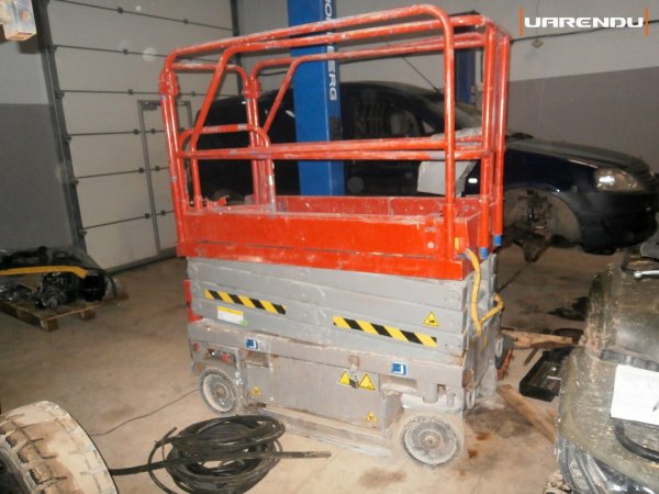 Ножничный подъемник UpRight MX19 - 7,8м