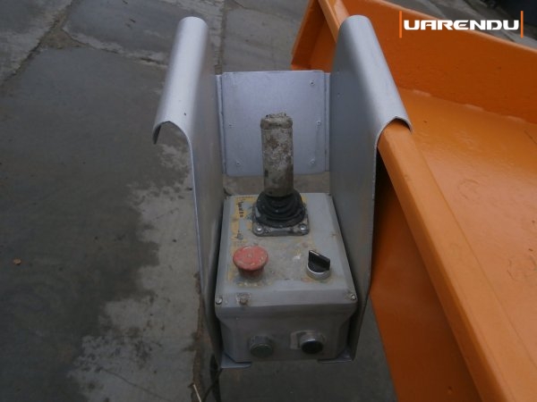 Ножничный подъемник UpRight MX 32 - 11,8м