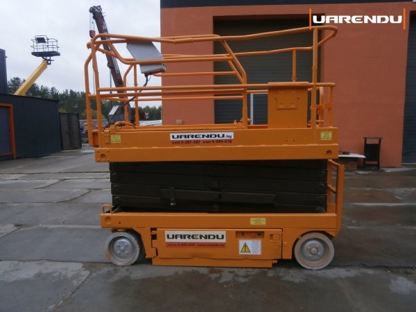 Ножничный подъемник UpRight MX 32 - 11,8м