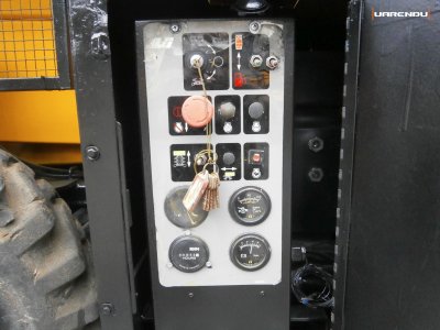 Ножничный подъемник JLG 40 RTS (107а) - 14,04м