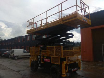 Ножничный подъемник Skyjack 8841 (17а) - 14,5м